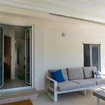Amami فندق مبيت وإفطار 4*