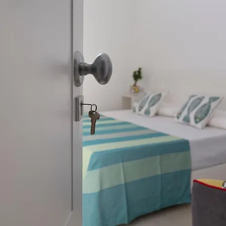 Amami Bed and Breakfast 4*
